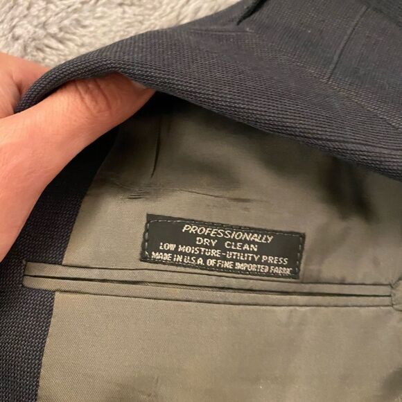 Pierre Cardin suit blazer - Picture 7 of 9